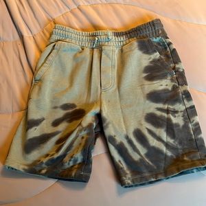 Gap teen green and black shorts